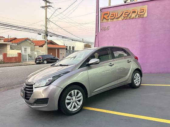 HYUNDAI HB20 1.6 COMFORT PLUS 16V FLEX 4P AUTOMÁTICO HYUNDAI HB20 1.6 COMFORT PLUS 16V FLEX 4P AUTOMÁTICO